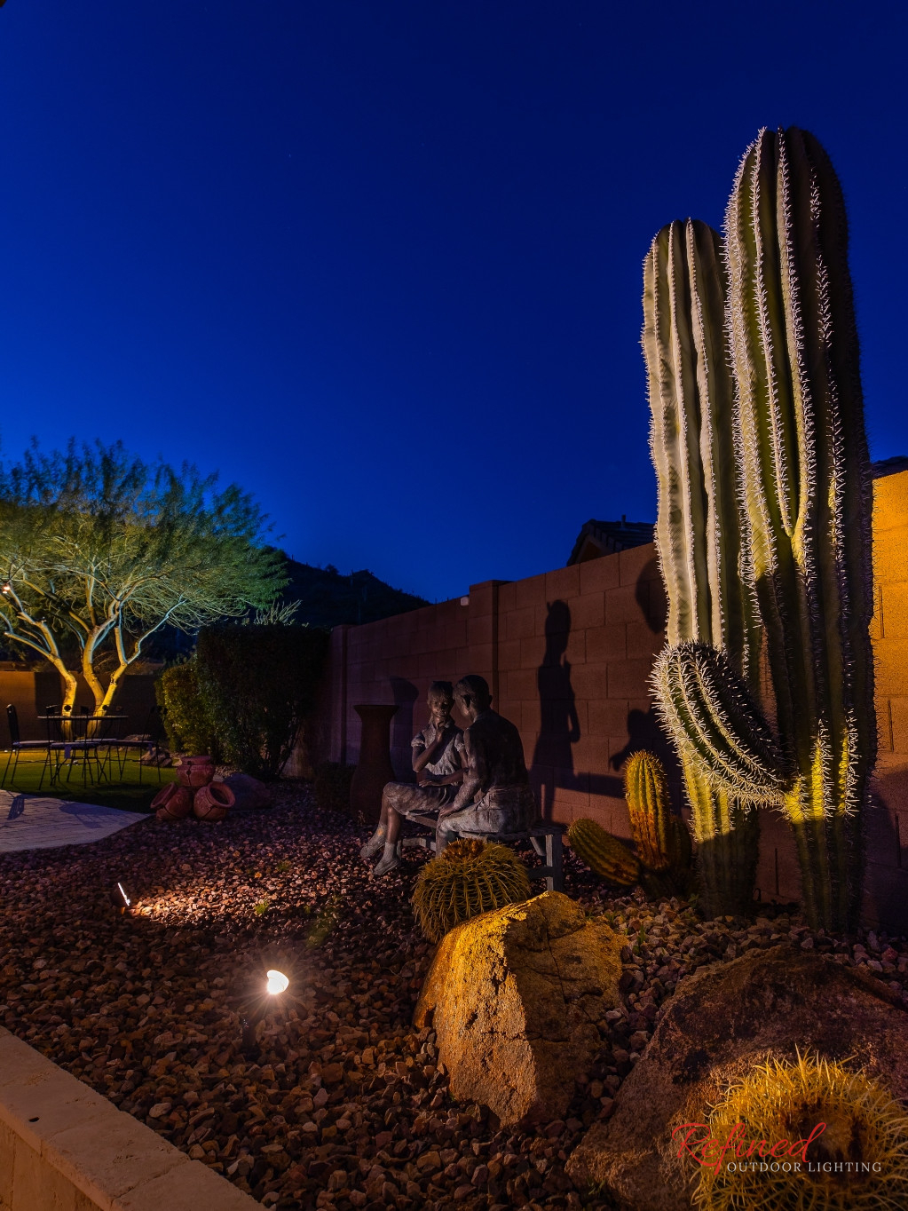 landscape lighting design with shadow effects
