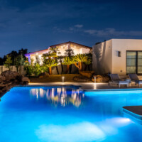landscape lighting around swimming pool